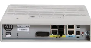 Router con prestaciones duales VPN y firewall