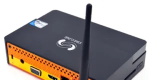 Mini PC fanless con Linux