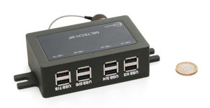 Cargador USB rugerzado para vehículos de combate