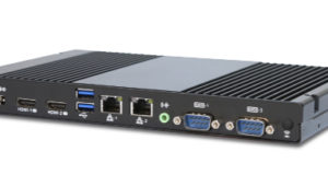 QYT-MPC8+ box PCs sin ventilador para uso intensivo