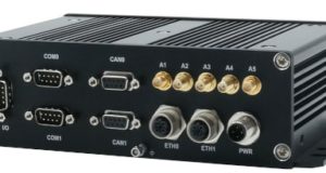 Gateway IoT multiservicio BoltGATE 10-12 para material rodante y automoción