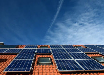 La tecnología industrial detrás de los paneles solares