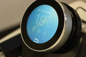 Displays circulares táctiles con conmutador rotatorio