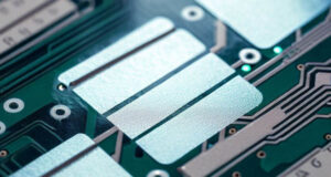 Claves para elegir las etiquetas adhesivas en la industria embebida