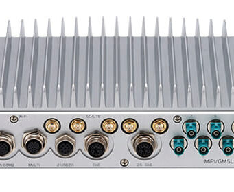 Ordenador para IA en el edge ATC 3750-IP7-8M especializado en transportes