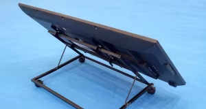 Soporte de suelo SPEAKER 75 para monitores