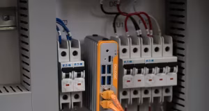 PC industrial ultra-compacto CL260 de elevada fiabilidad