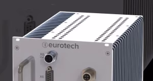 Servidor edge ferroviario BoltCOR 45-10 fanless modular